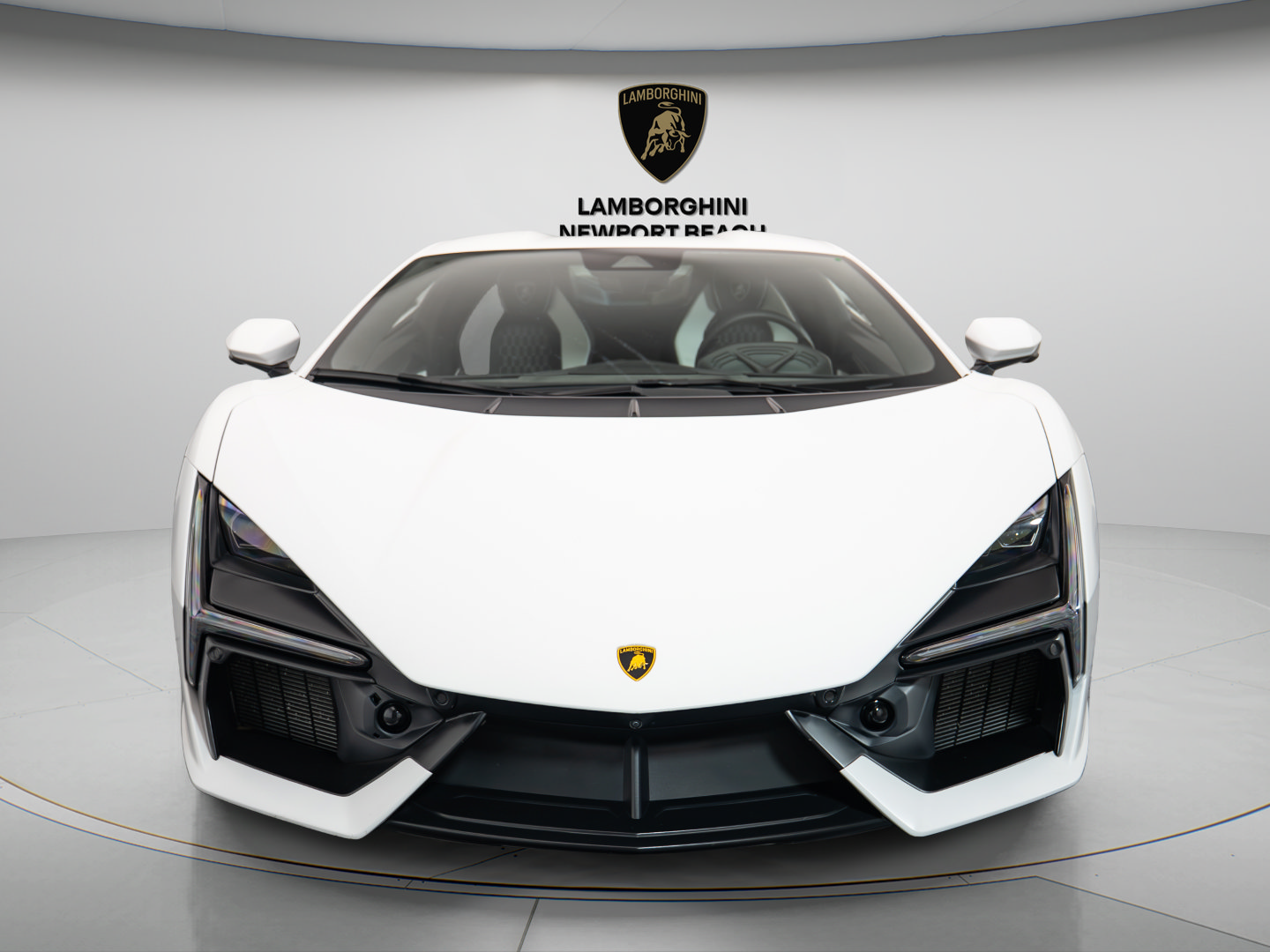 Used 2024 Lamborghini Revuelto AWD/4WD image 2