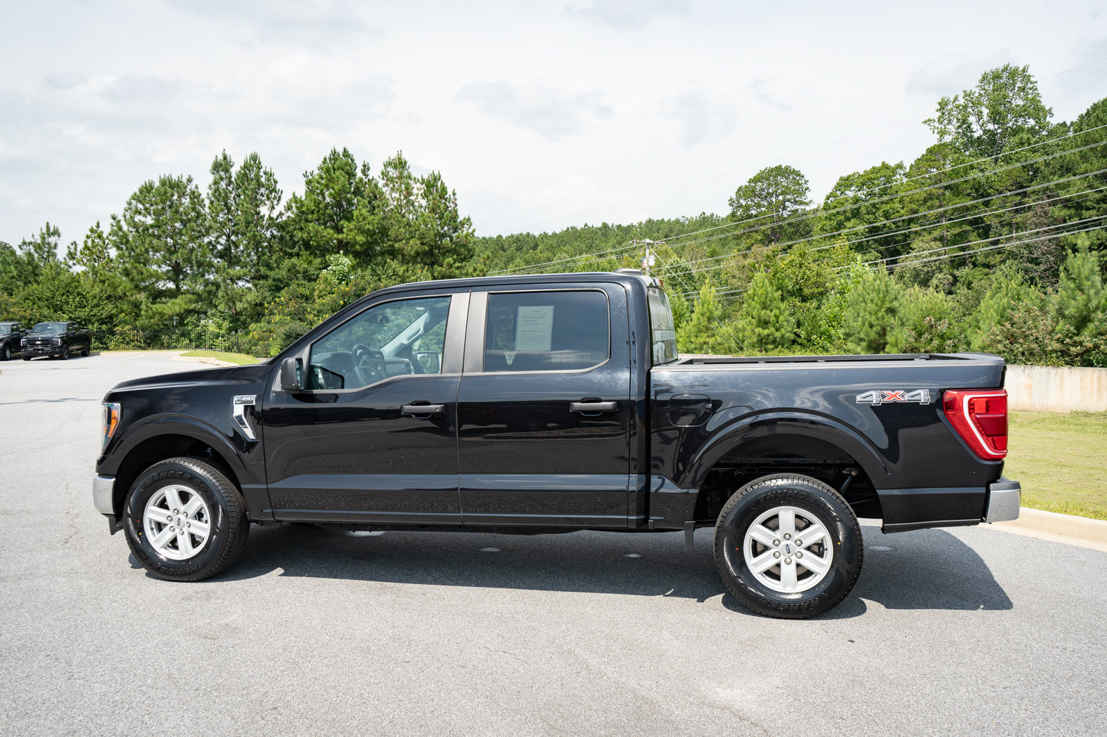 Used 2023 Ford F150 XLT AWD/4WD image 7