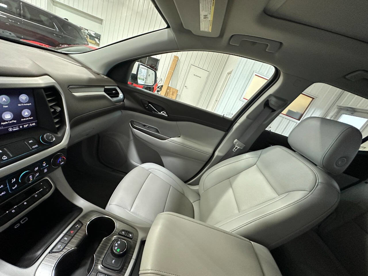 Used 2021 GMC Acadia SLT image 36