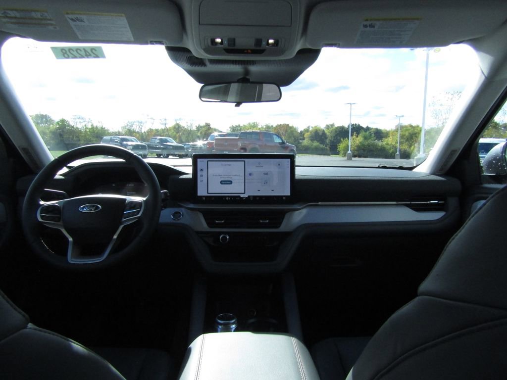 New 2026 Ford Explorer Active image 15