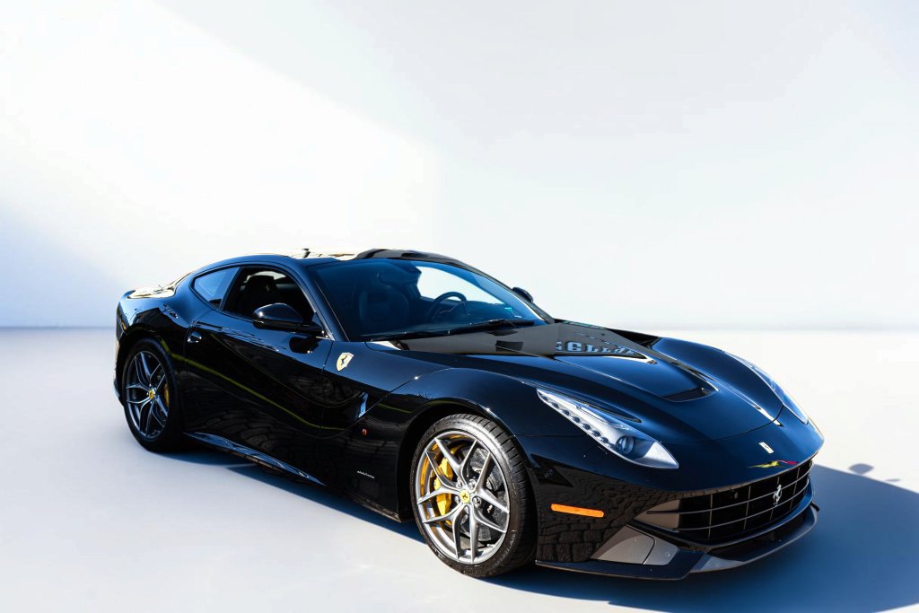 Used 2014 Ferrari F12 Berlinetta RWD image 1