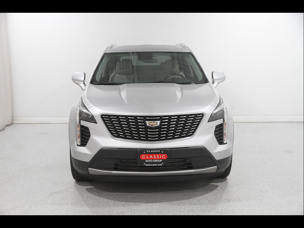 Used 2019 Cadillac XT4 Premium Luxury w/ Cold Weather Package AWD/4WD image 2