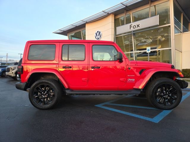 Used 2023 Jeep Wrangler Unlimited Sahara w/ Cold Weather Group image 8