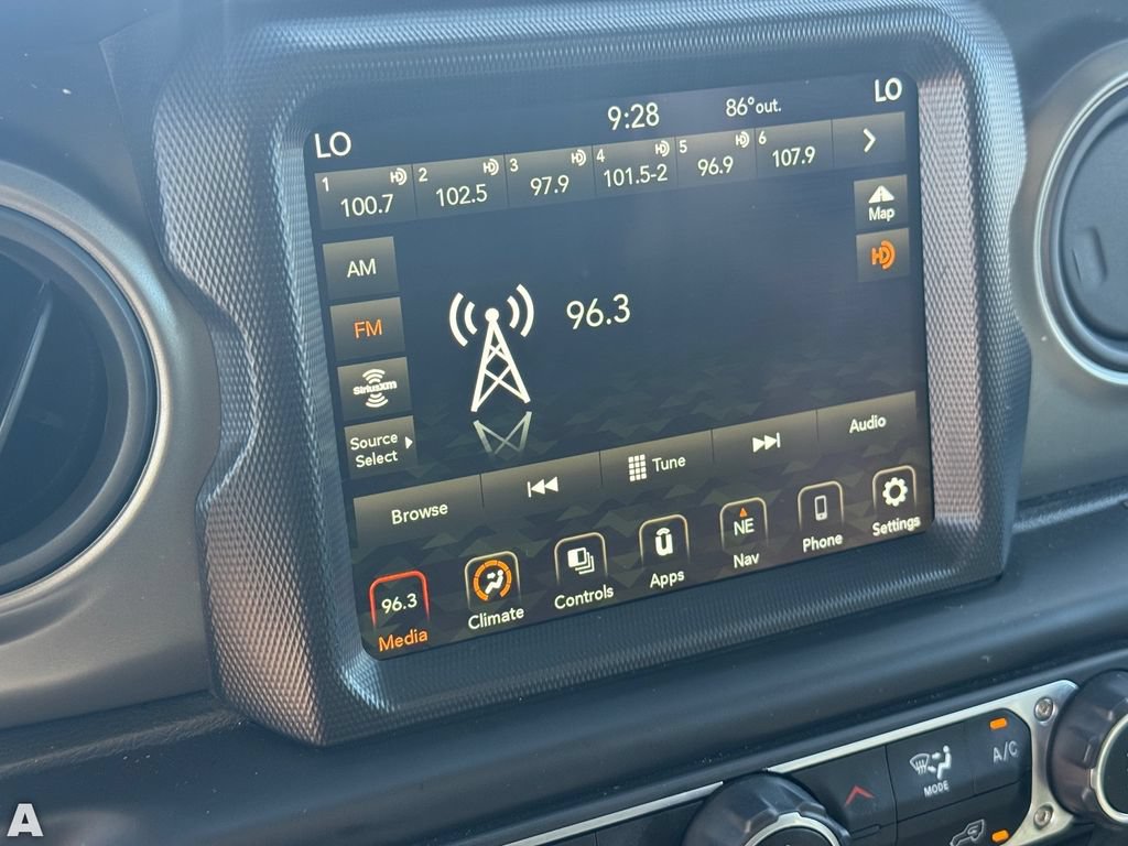 Used 2023 Jeep Wrangler Unlimited Sport AWD/4WD image 24