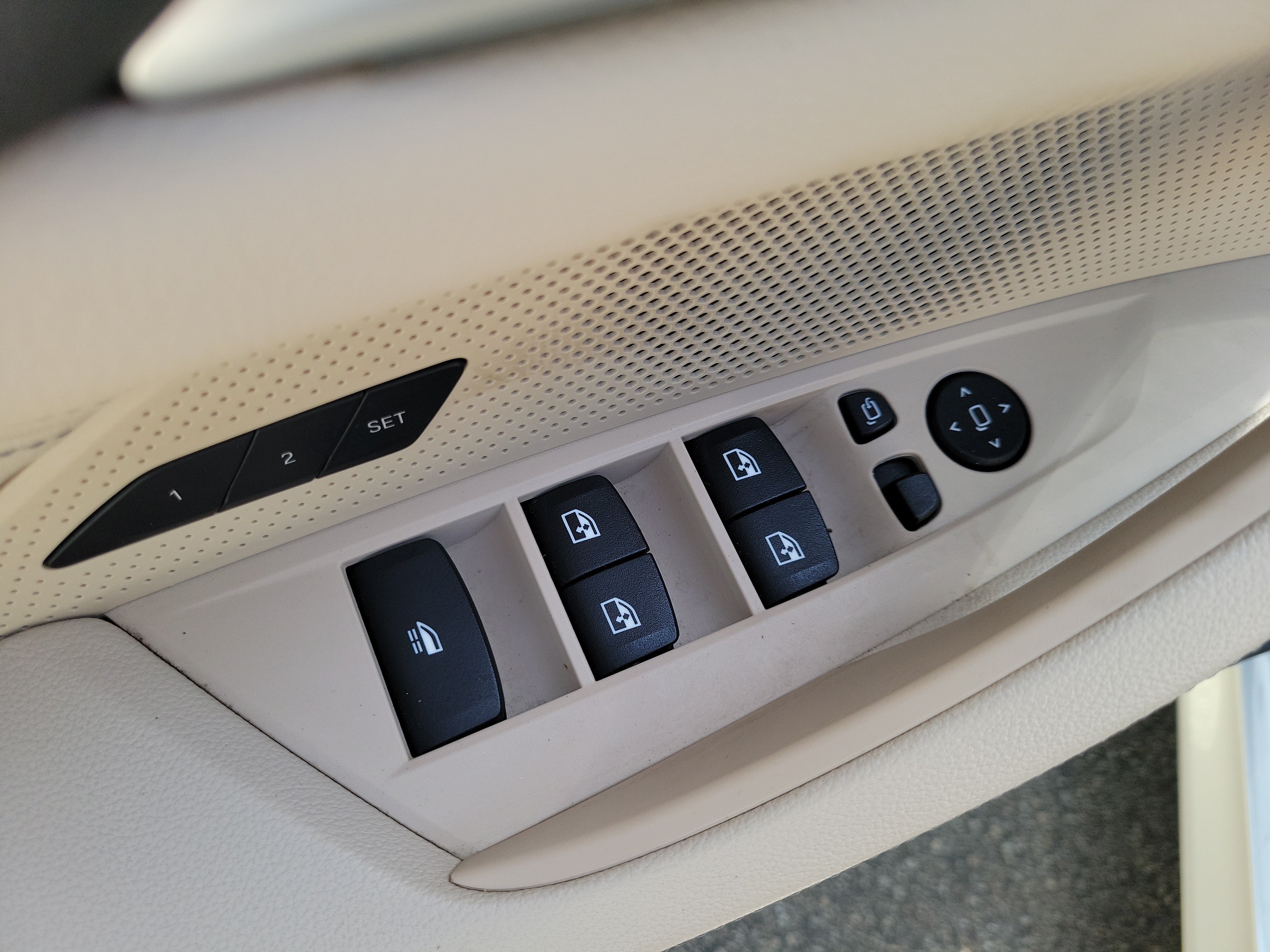 Used 2021 BMW 430i Convertible RWD image 17