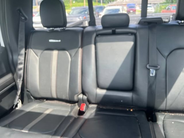 Used 2020 Ford F150 Platinum w/ Equipment Group 701A Luxury AWD/4WD image 13
