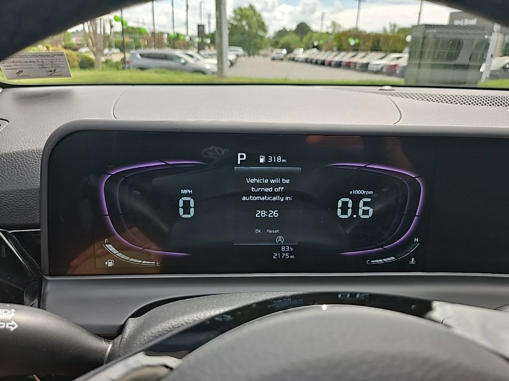 Used 2025 Kia Seltos S AWD/4WD image 12