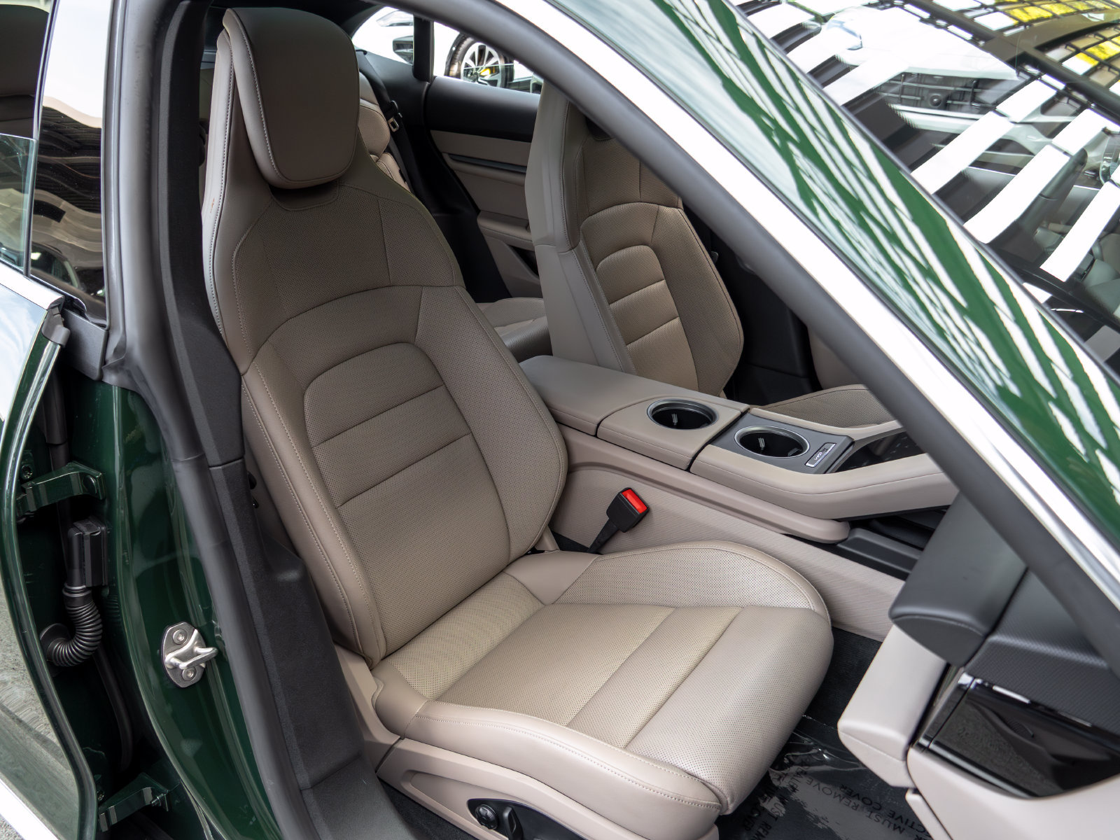 Certified 2025 Porsche Taycan 4S AWD/4WD image 58
