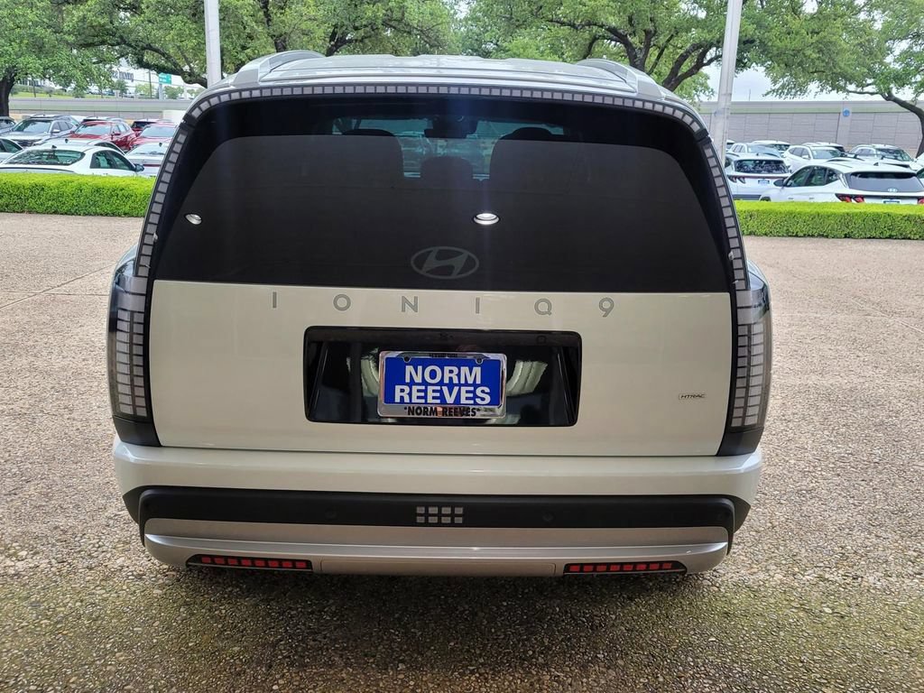 New 2026 Hyundai Ioniq 9 SE AWD/4WD image 4