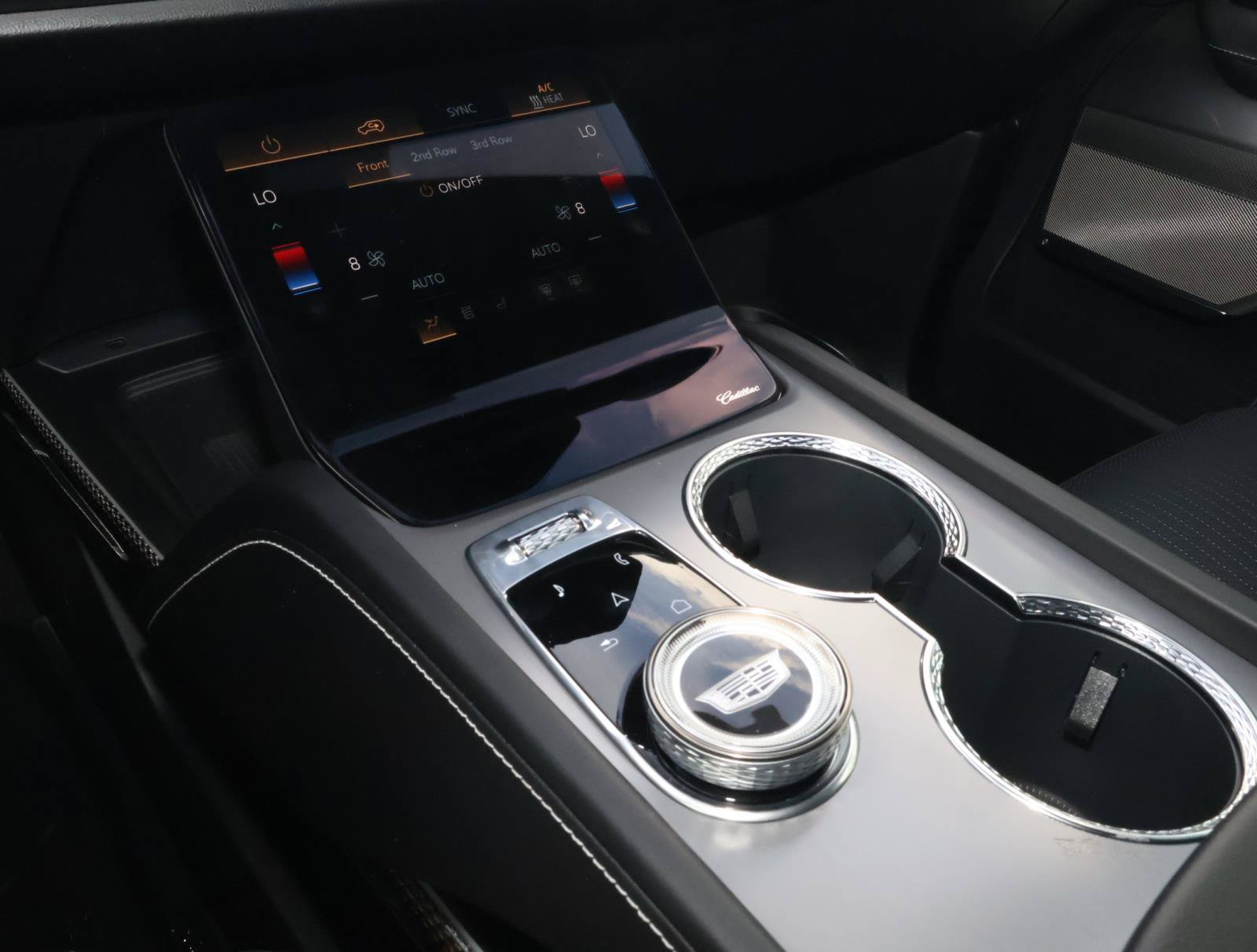 Certified 2027 Cadillac Vistiq Luxury AWD/4WD image 30