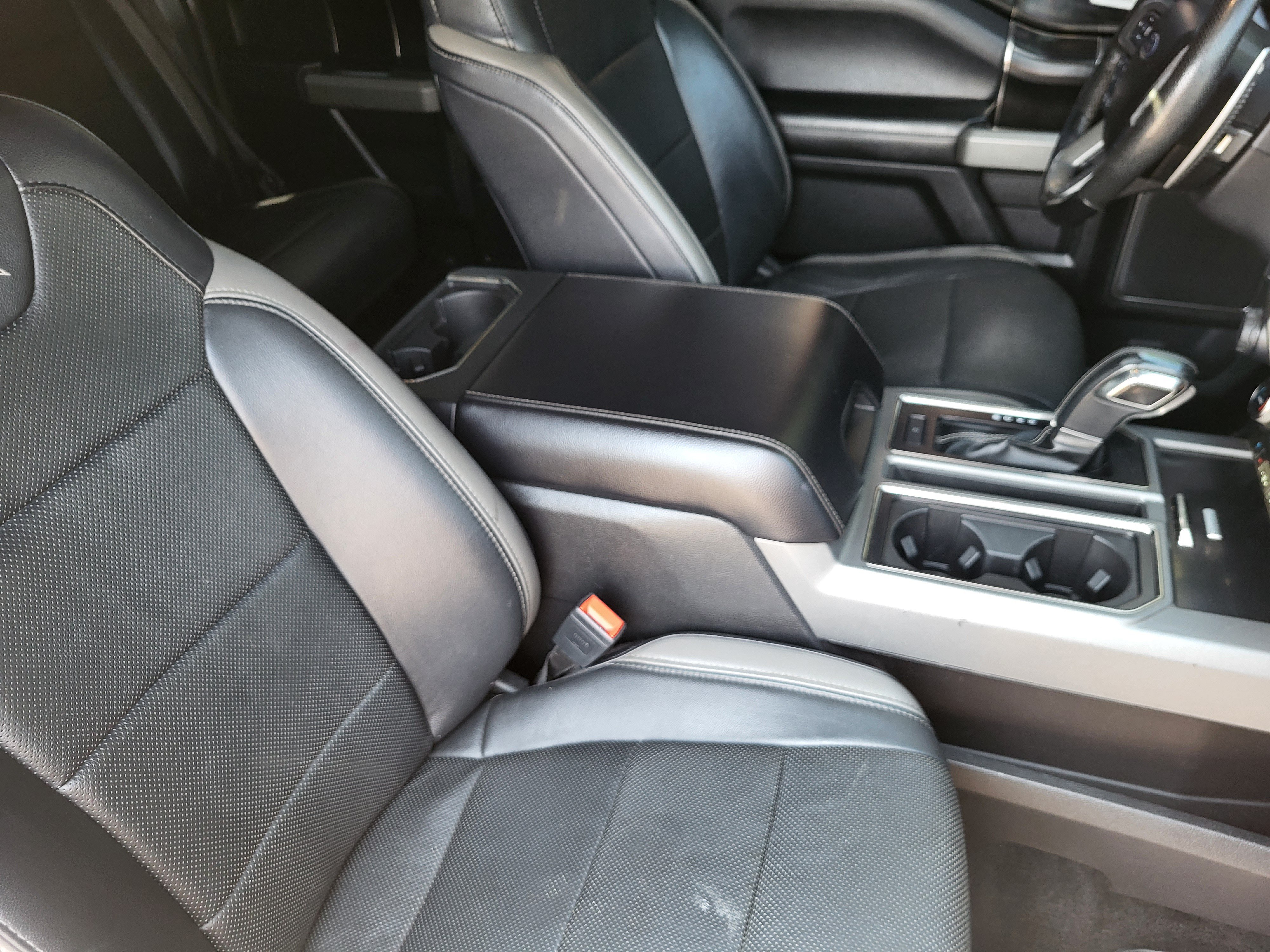Used 2018 Ford F150 Raptor w/ Equipment Group 802A Luxury AWD/4WD image 13