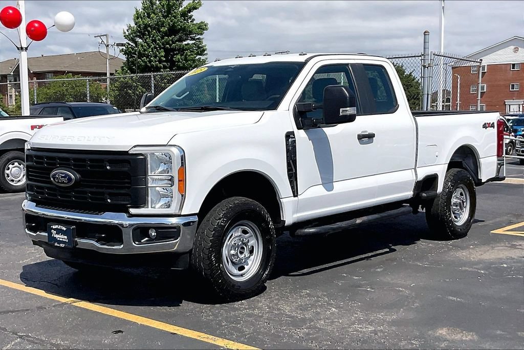 Used 2023 Ford F250 XL w/ XL Off-Road Package AWD/4WD image 11