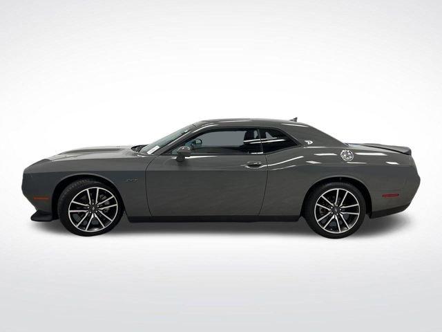 Used 2023 Dodge Challenger R/T image 12