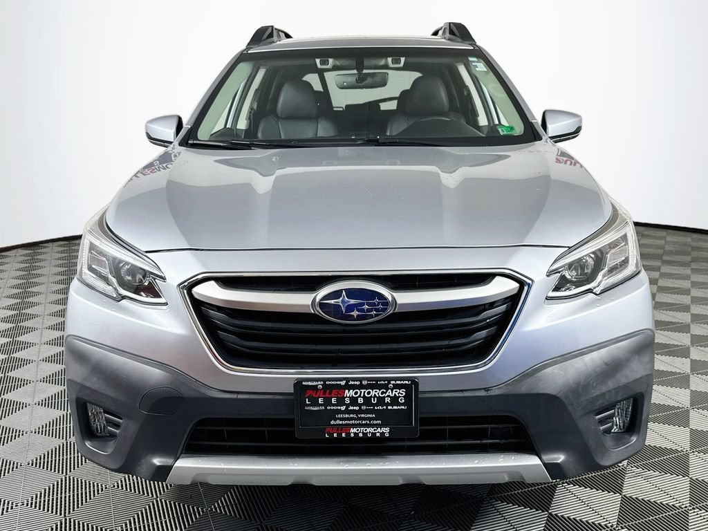 Used 2022 Subaru Outback Limited AWD/4WD image 2