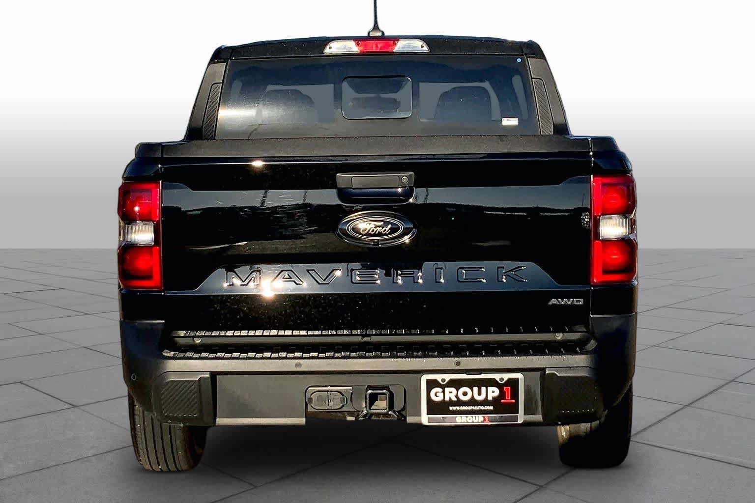 Used 2024 Ford Maverick Lariat w/ Black Appearance Package AWD/4WD image 5