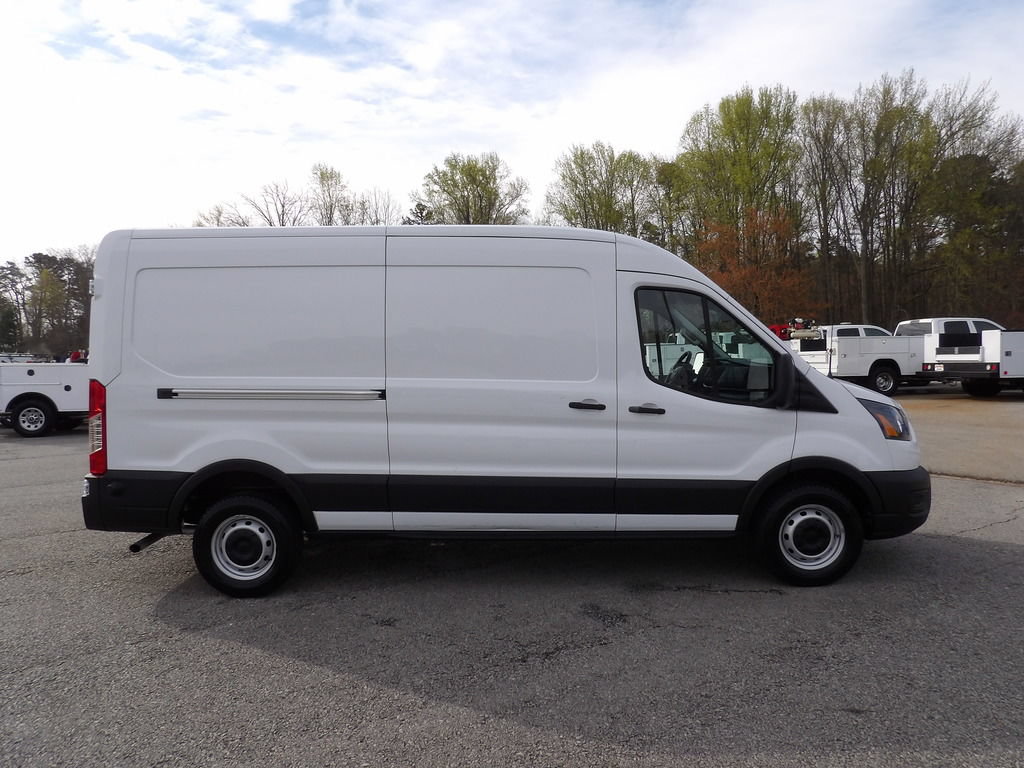 Used 2024 Ford Transit 250 148 Medium Roof w/ Load Area Protection Package RWD image 9