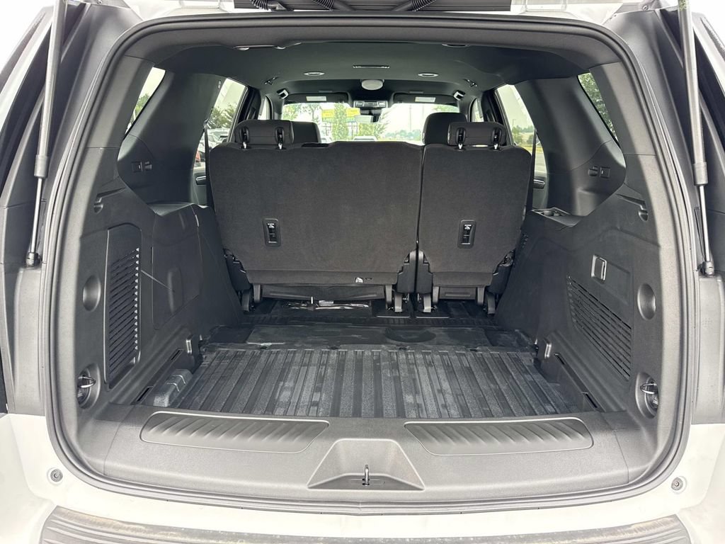 New 2026 Chevrolet Tahoe 4WD w/ 1FL Safety Package image 11