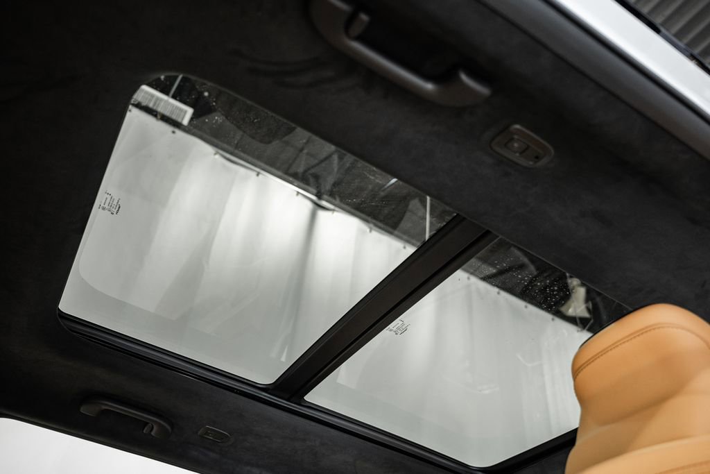 New 2025 Jeep Grand Cherokee Summit image 34