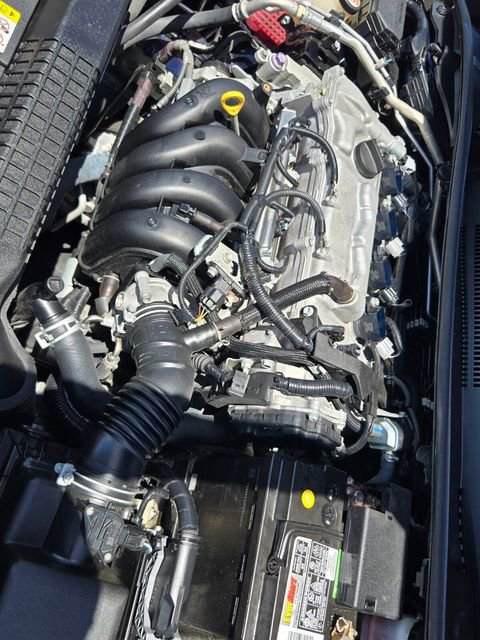 Used 2020 Toyota Corolla LE image 18