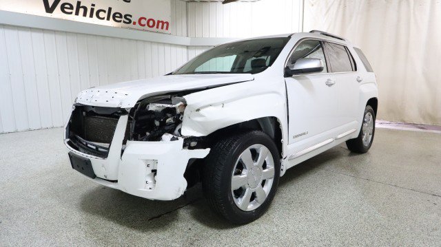 Used 2015 GMC Terrain Denali image 2