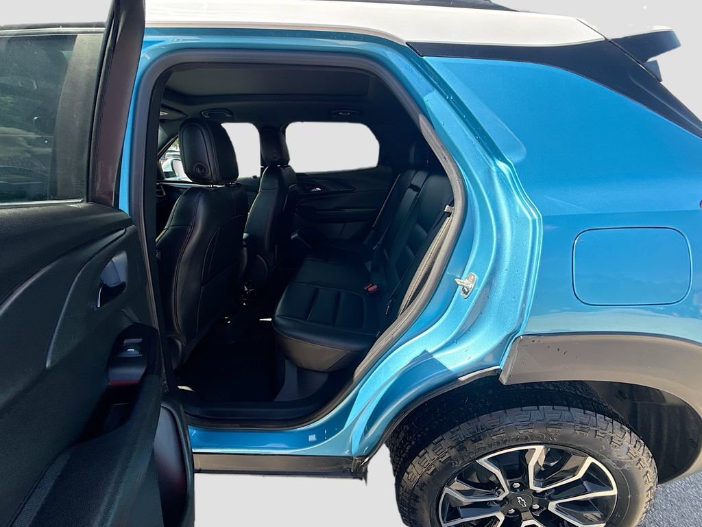 Used 2025 Chevrolet TrailBlazer ACTIV w/ Convenience Package image 24