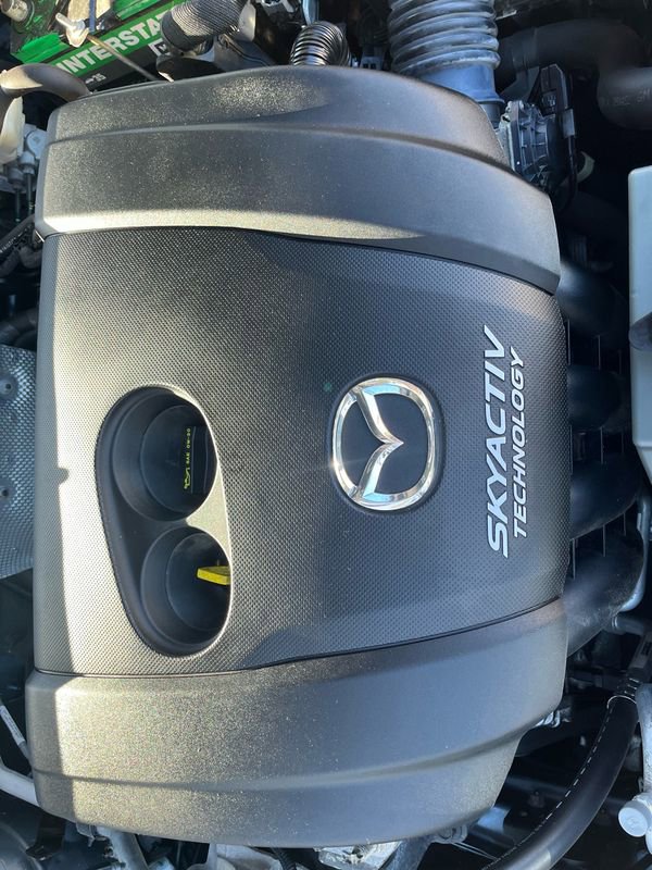 Used 2015 MAZDA MAZDA3 i Sport image 23