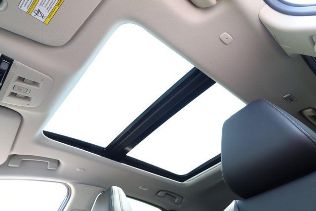 Certified 2025 Nissan Murano SL AWD/4WD image 9