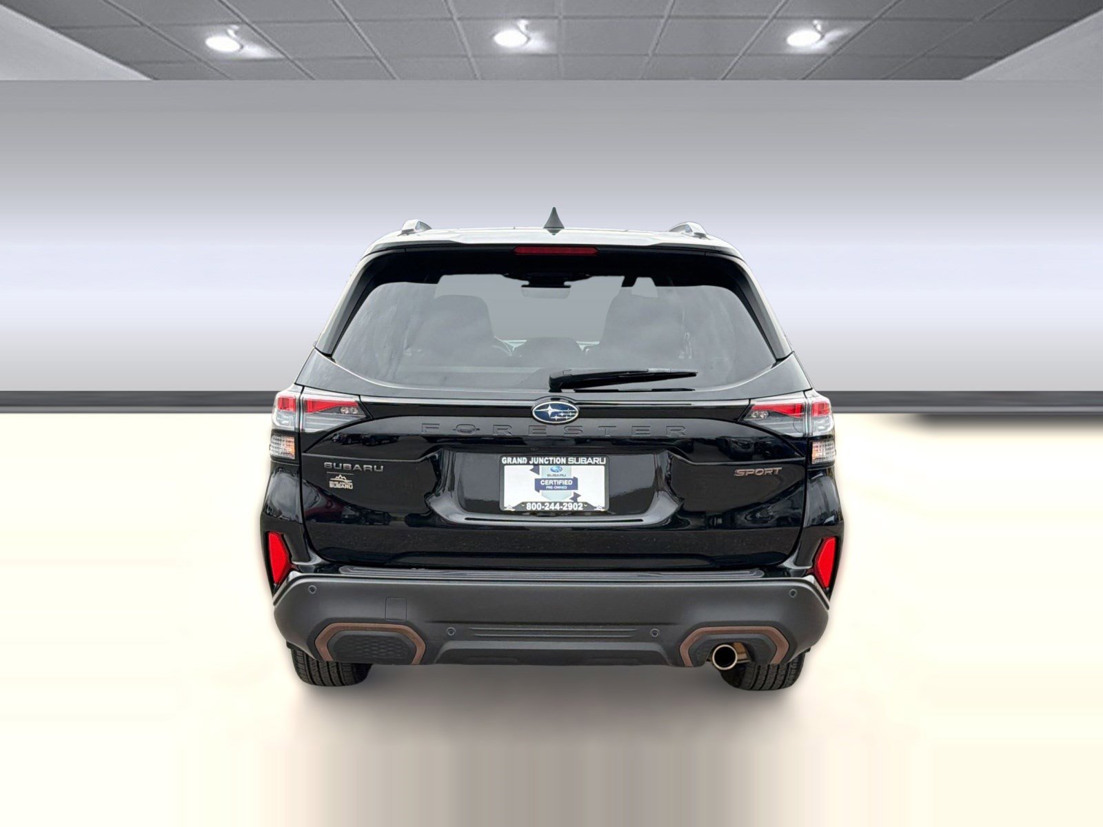 Used 2025 Subaru Forester Sport image 10