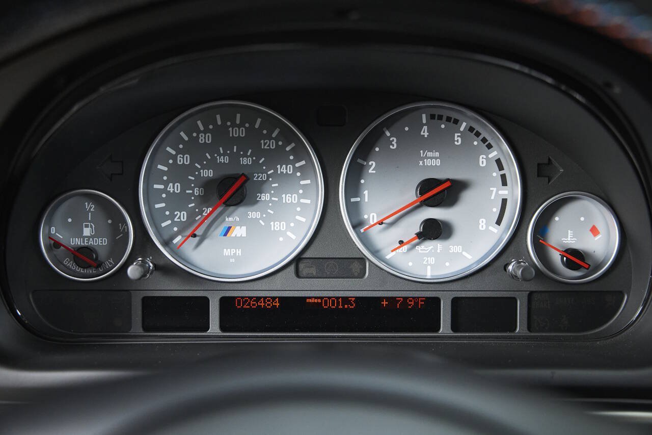Used 2003 BMW M5 RWD image 51