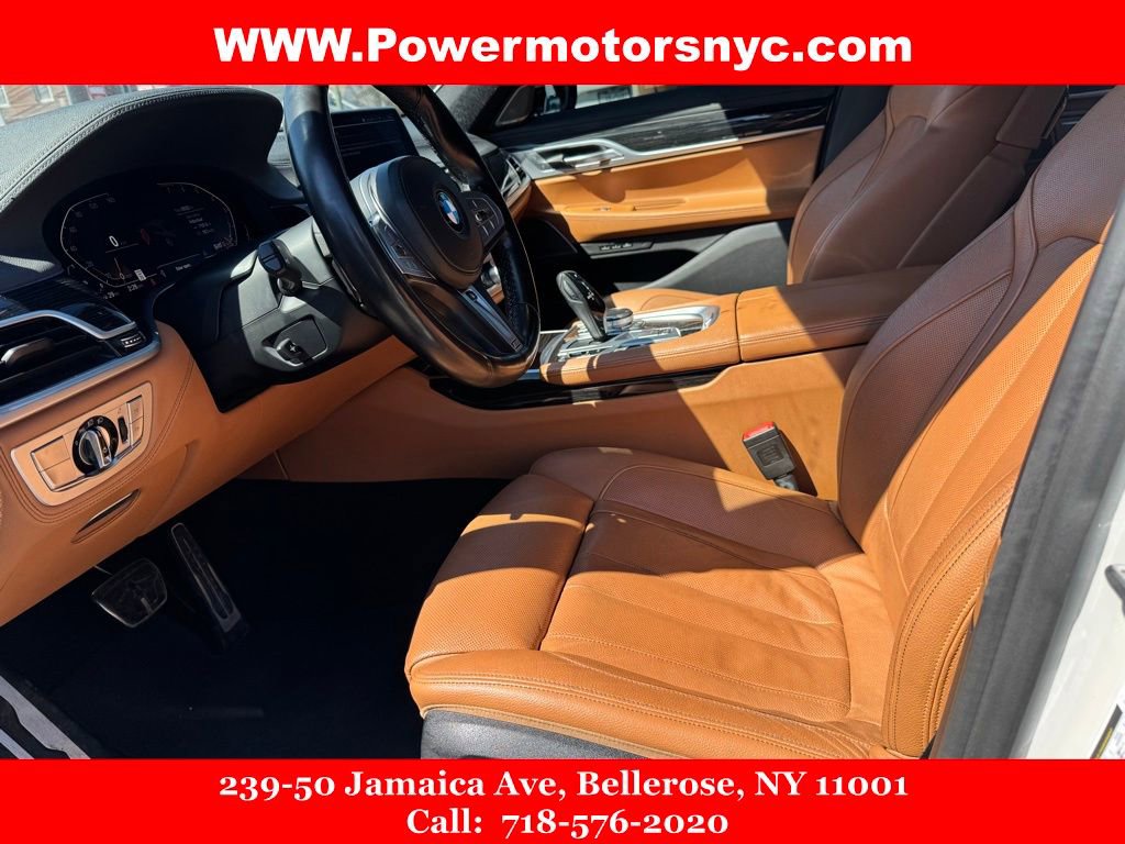 Used 2020 BMW 740i xDrive w/ M Sport Package image 29