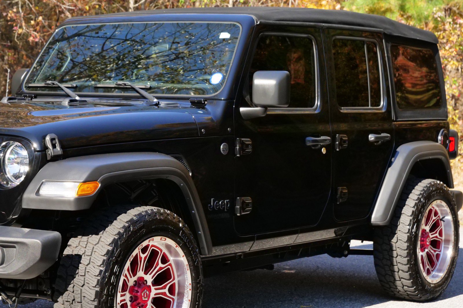 Used 2022 Jeep Wrangler Unlimited Sport image 30