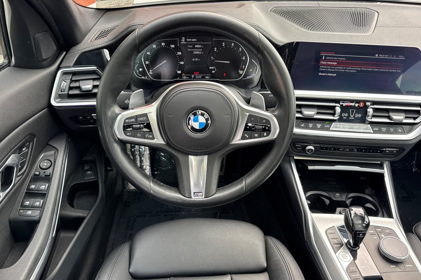 Used 2021 BMW 330i Sedan w/ M Sport Package RWD image 17