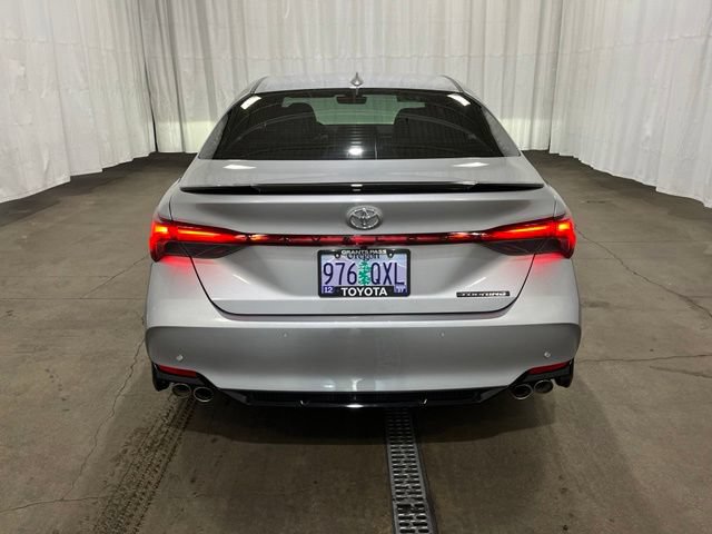 Certified 2022 Toyota Avalon Touring FWD image 5