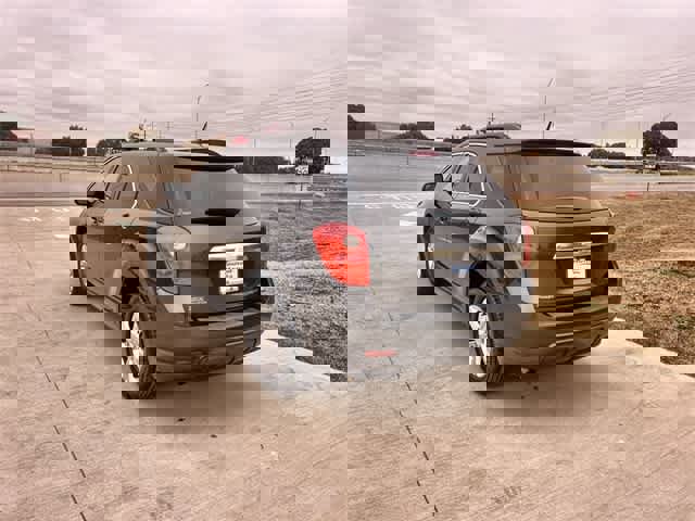 Used 2012 Chevrolet Equinox LT w/ Driver Convenience Package image 5