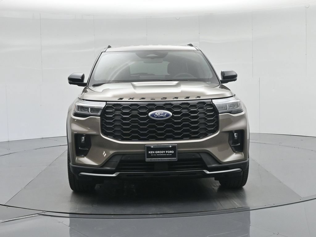 New 2026 Ford Explorer ST-Line w/ ST-Line Street Pack RWD image 26
