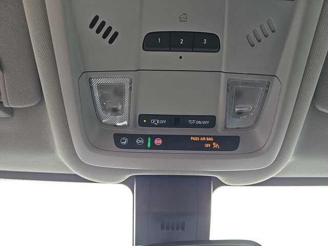 Used 2021 Chevrolet Equinox LT FWD image 31