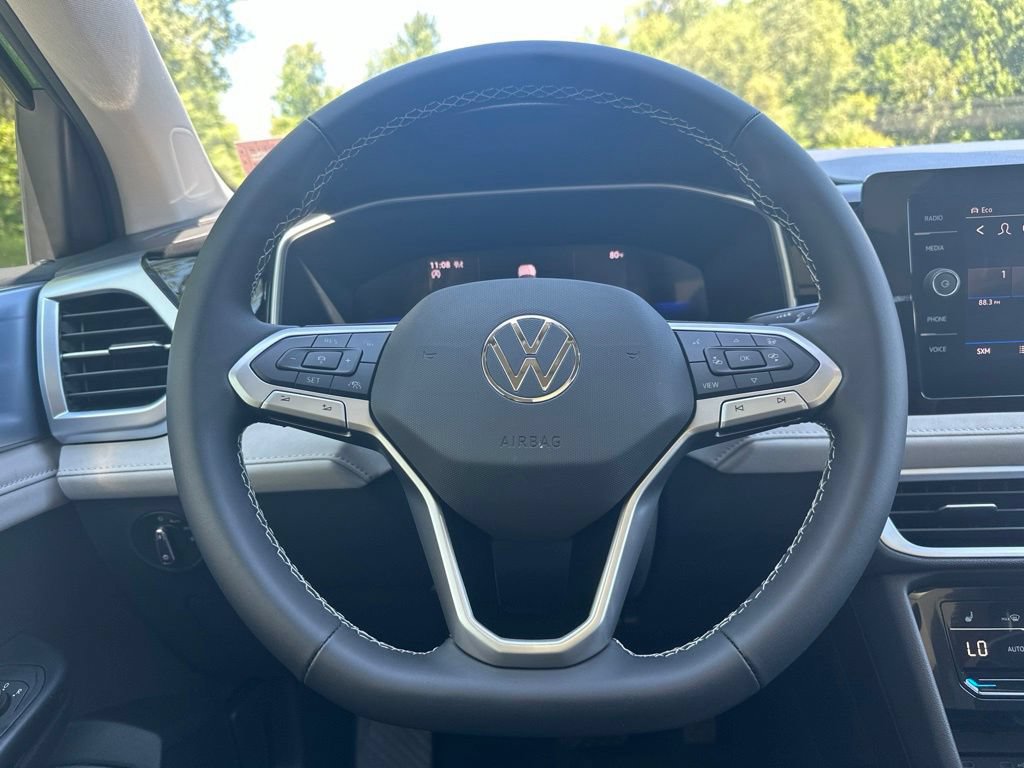 New 2026 Volkswagen Taos SE AWD/4WD image 14