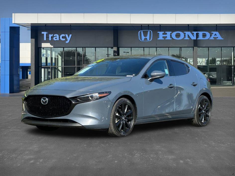 Used 2020 MAZDA MAZDA3 Hatchback w/ Premium Package image 13