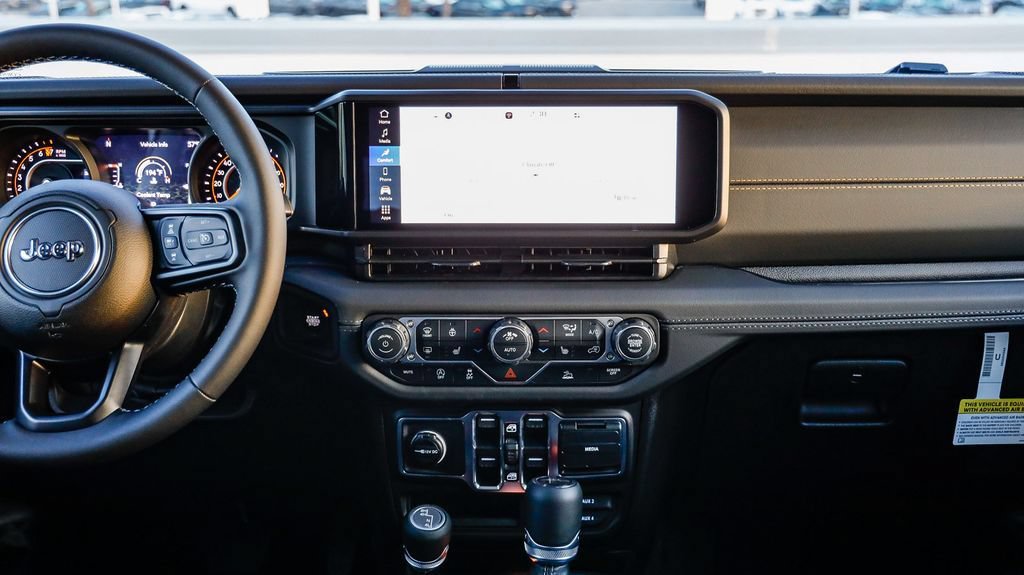 New 2026 Jeep Gladiator Sport AWD/4WD image 16