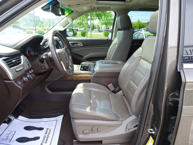 Used 2019 GMC Yukon Denali w/ Denali Ultimate Package AWD/4WD image 10