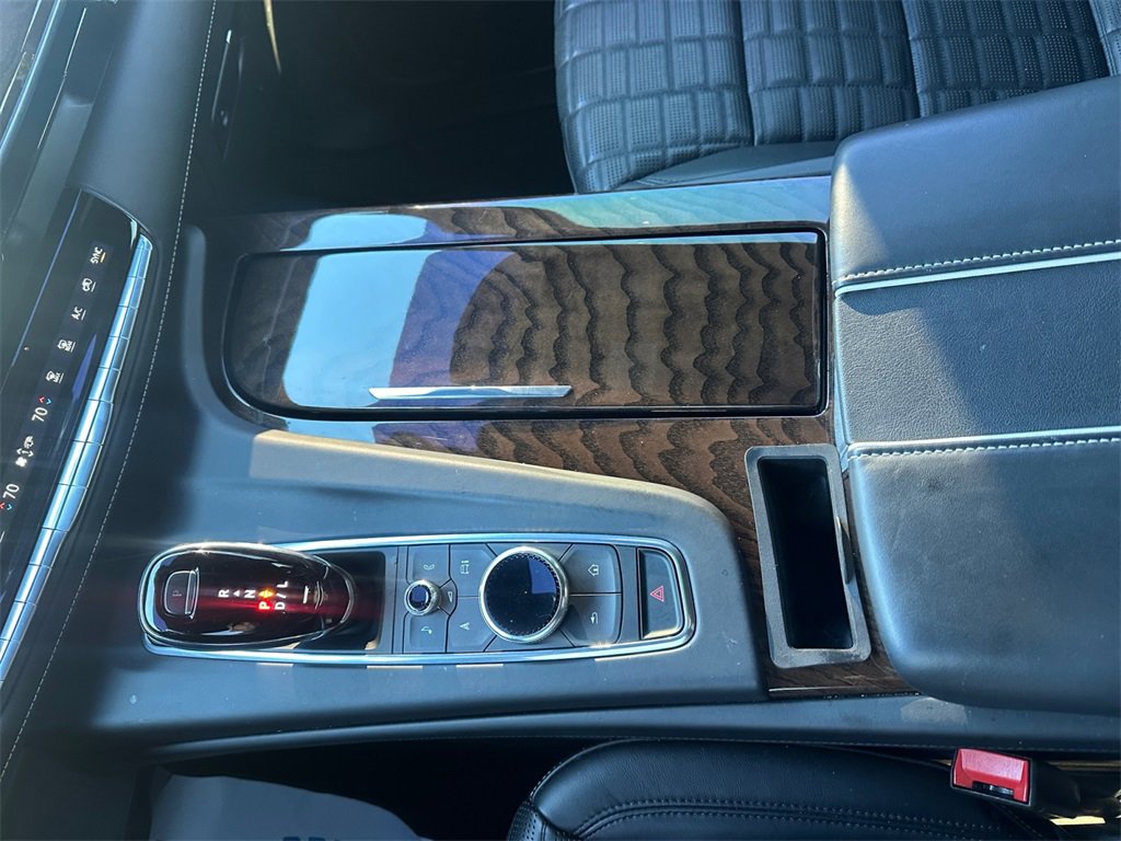 Used 2021 Cadillac Escalade Sport Platinum w/ LPO, ONYX Package image 11