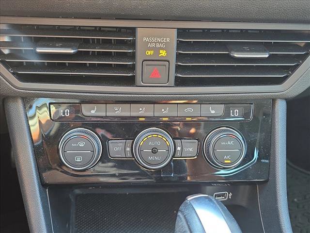 Used 2019 Volkswagen Jetta SE image 16