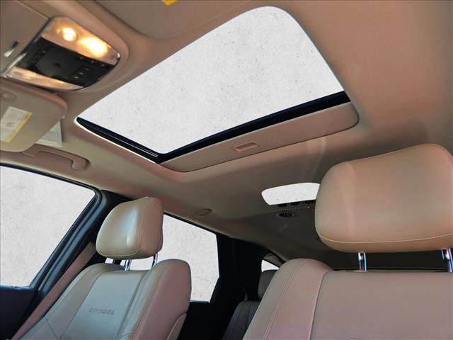 Used 2015 Dodge Durango Citadel w/ Technology Group RWD image 22