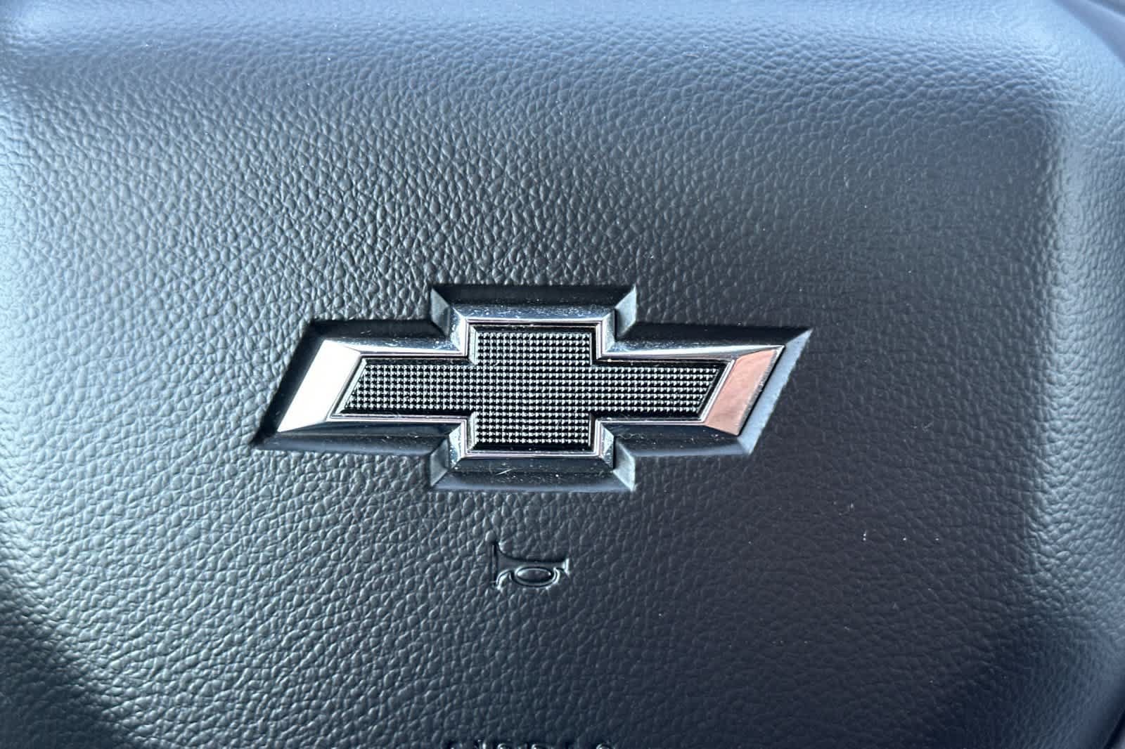 Used 2024 Chevrolet Silverado 1500 RST AWD/4WD image 29