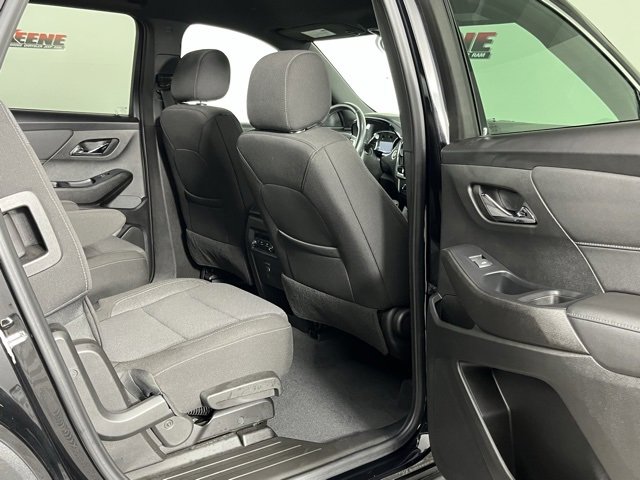 Used 2022 Chevrolet Traverse LT image 30
