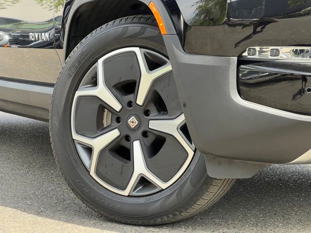 Used 2023 Rivian R1T Adventure AWD/4WD image 2