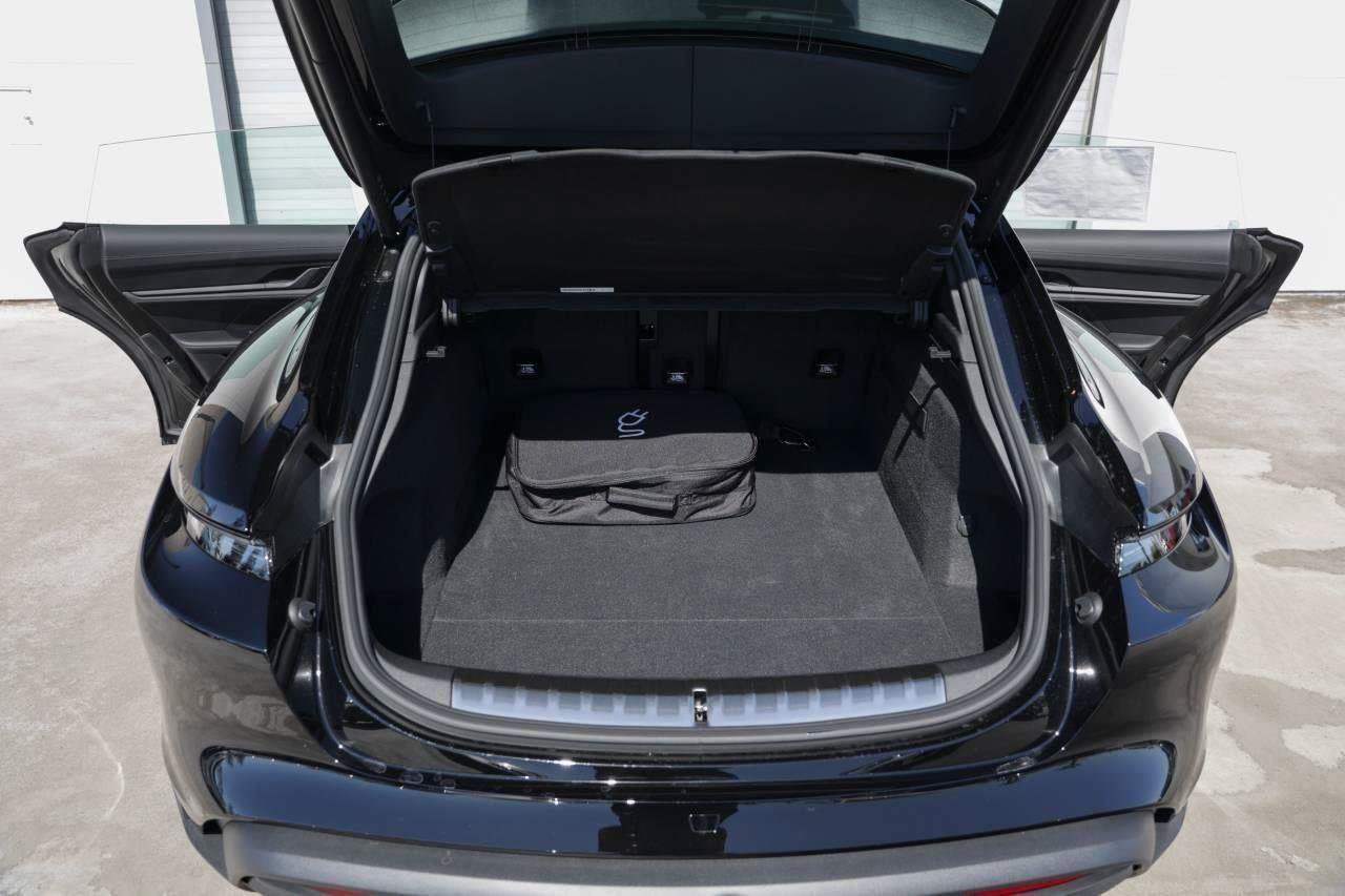 New 2025 Porsche Taycan 4S image 98