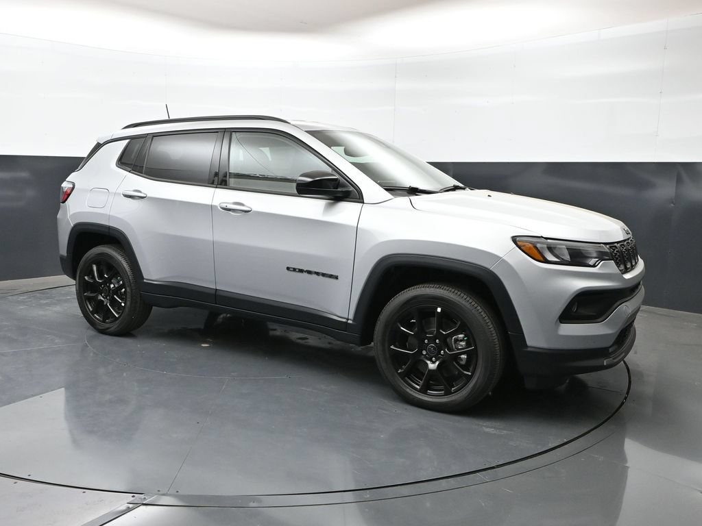 New 2026 Jeep Compass Latitude AWD/4WD image 29