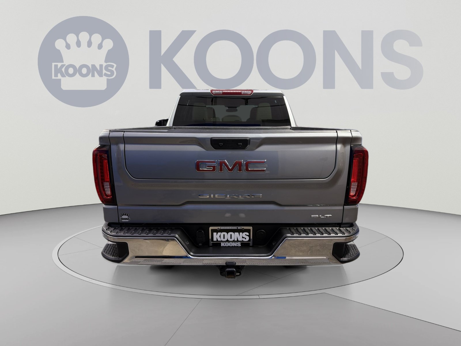 Used 2025 GMC Sierra 1500 SLT AWD/4WD image 5