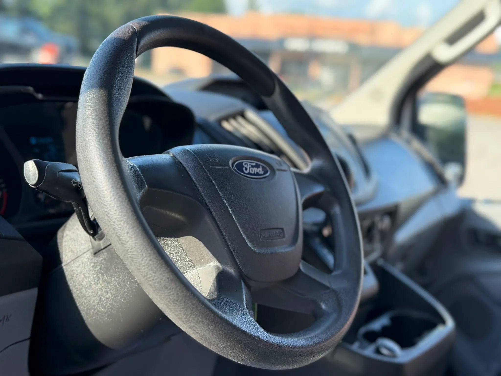 Used 2019 Ford Transit 150 148 Medium Roof RWD image 9